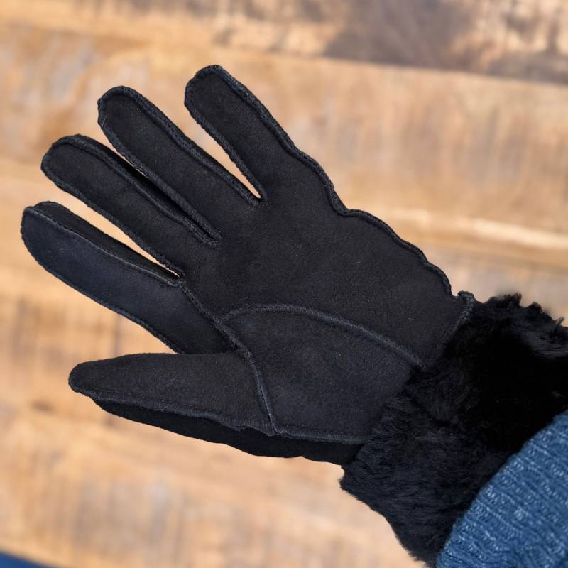 Ullas fårskinnshandskar i svart nyzeeländskt lammskinn - Dam