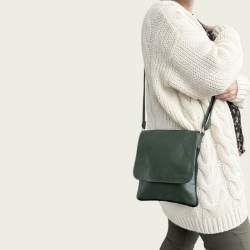 Grøn Katja skindtaske med klap - Freja skind