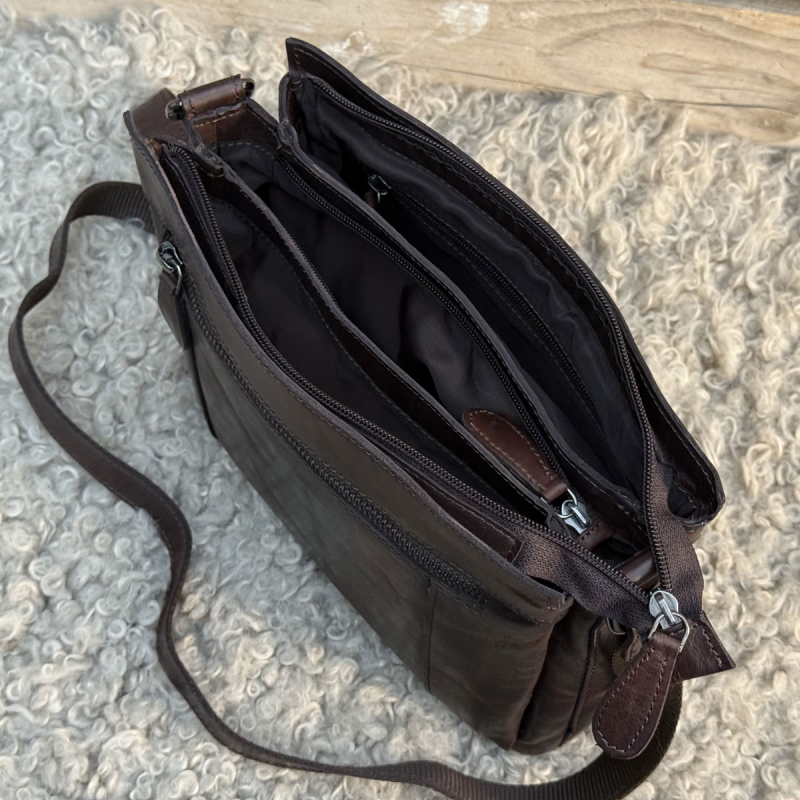 Else skuldertaske i brun skind - Leather design - Freja skind