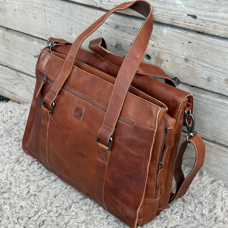 Denise arbejdstaske i patineret cognac bøffellæder - Leather design - Freja skind