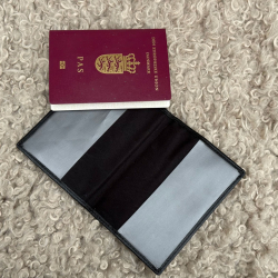 pas etui i sort kalveskind - Leather design