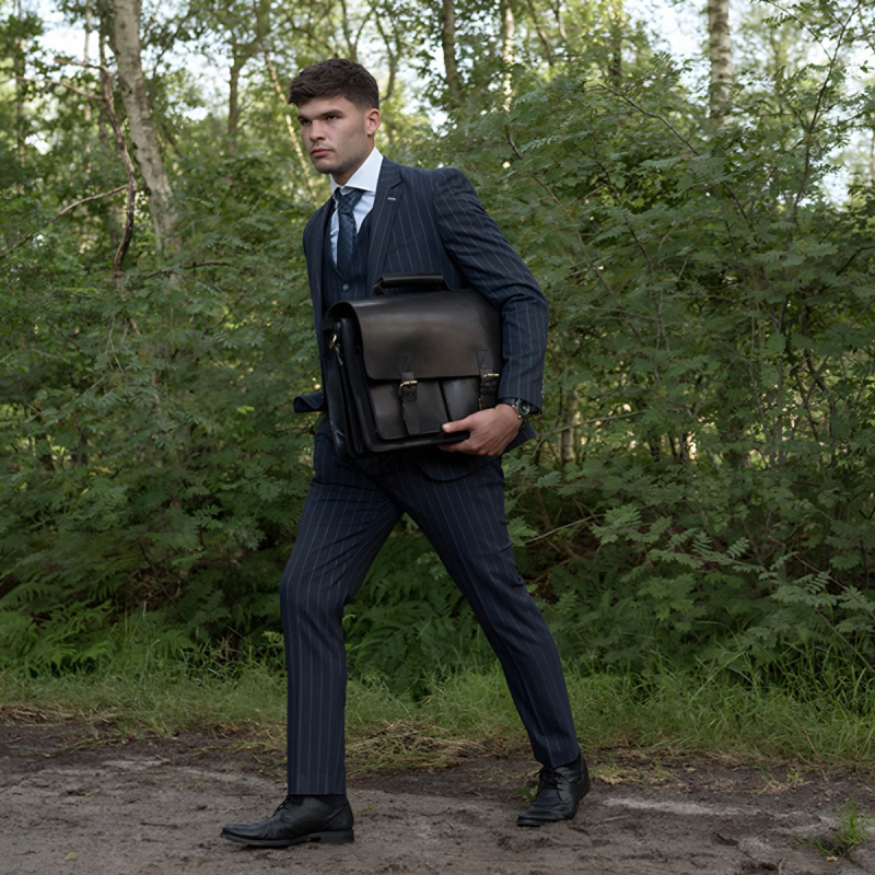 Sort oxford arbejdstaske - Retro stil - kraftig kernelæder - skolelærer  - Freja skind