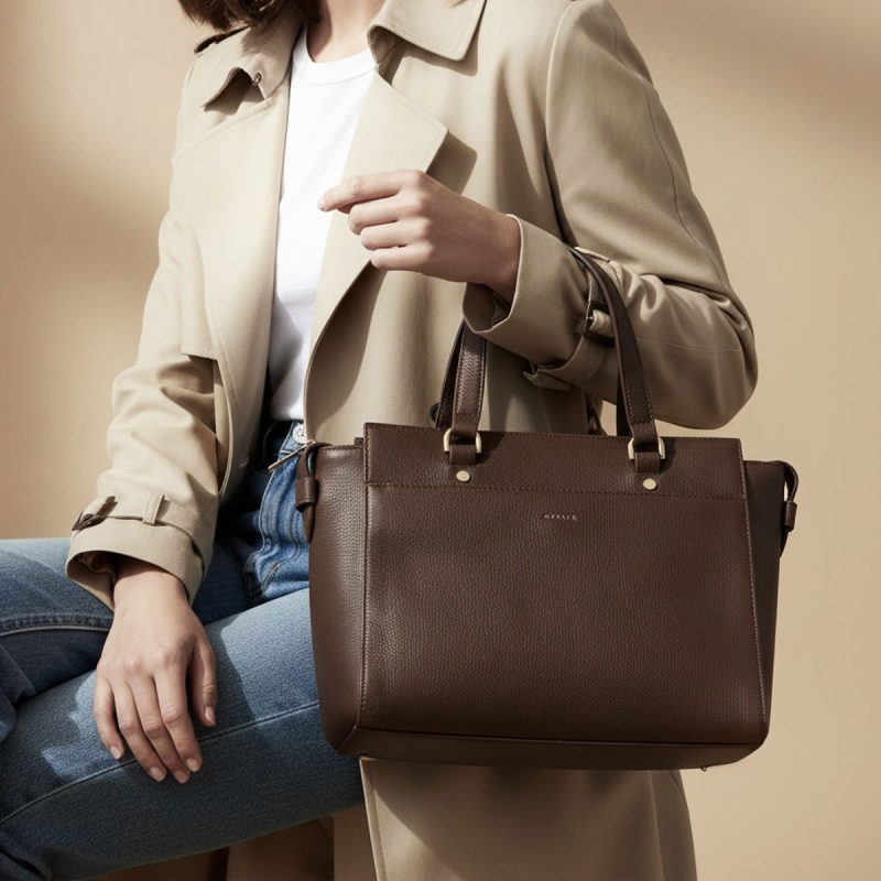 Frida Big Luxe skuldertaske i brun kalveskind - Treats - Freja skind