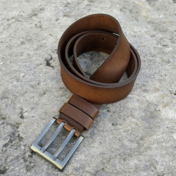 Patineret cognac Texas læderbælte herre - Freja skind