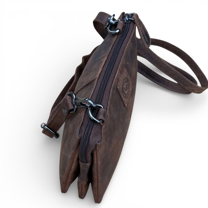 Petra skuldertaske i hunterbrun læder - Leather design - Freja skind