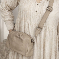 Layla lay lay crossbody taske i Besige skind - Treats 282211