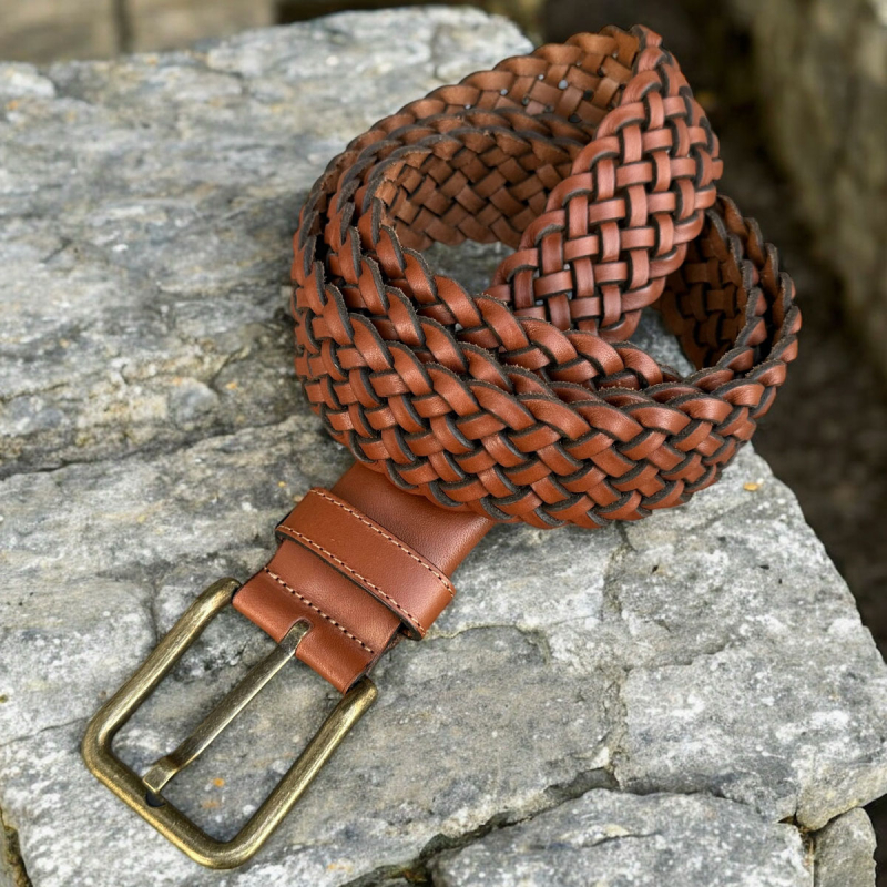 Adriana damebælte - cognac flettet kernelæder - Brading - Freja skind