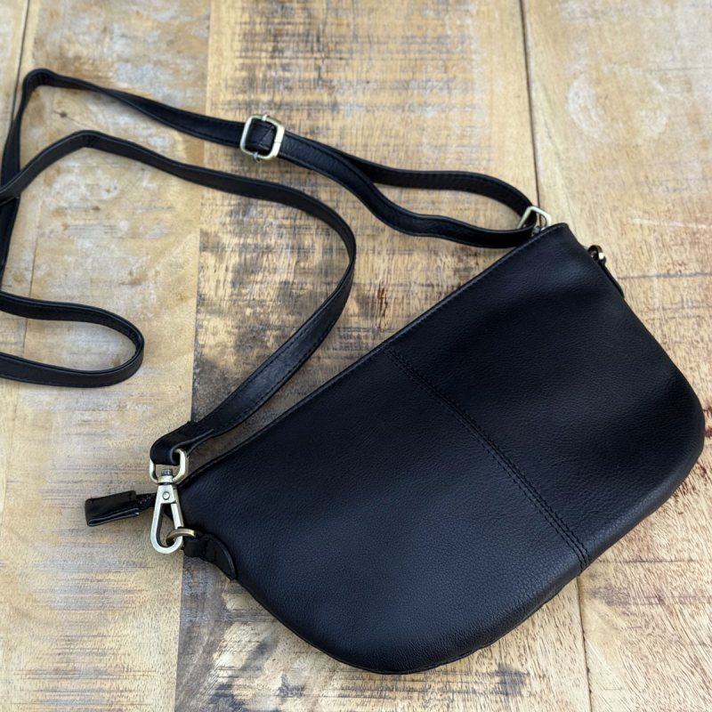 Sort Gwen crossbody taske i blød bøffelskind - Treats 282451