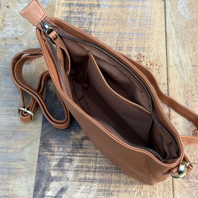 Cognac Gwen crossbody taske - blød skind - Treats  - Freja skind