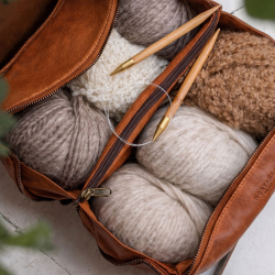 Stor toilettaske - Dillon fra Montana - blød bøffellæder - 272421