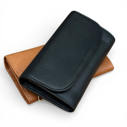 Ragna pengepung med plads til mobil - aftagelig kortholder - Treats 182501