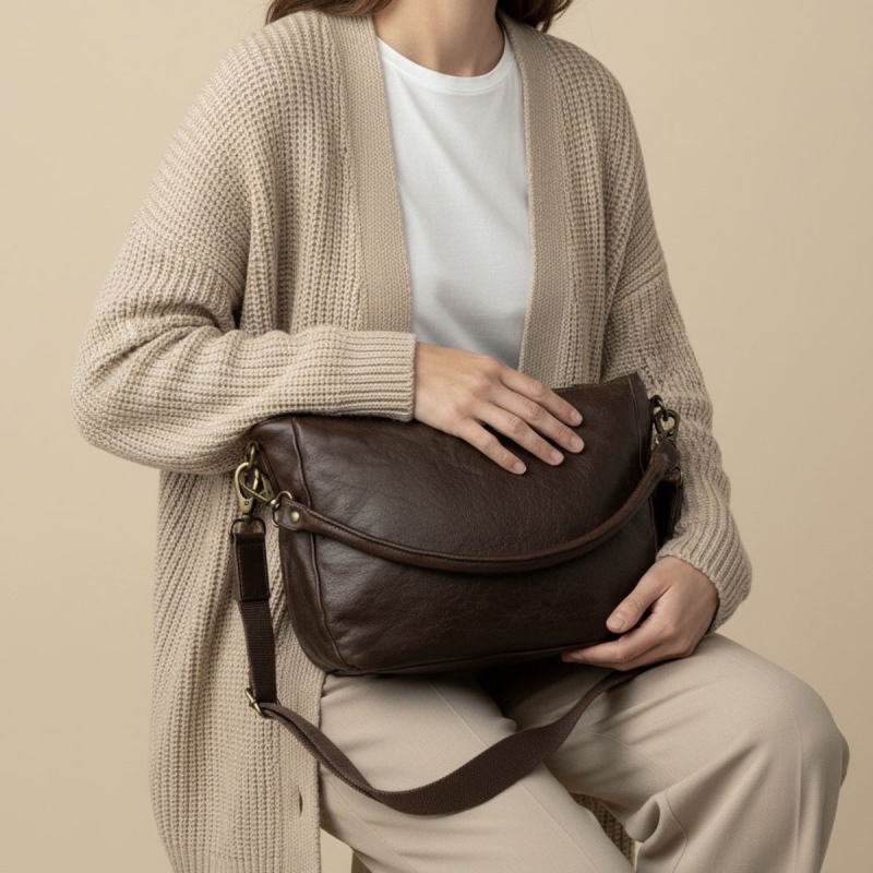 Brun skuldertaske - Bøffelskind - Gerty - Montana - 272304