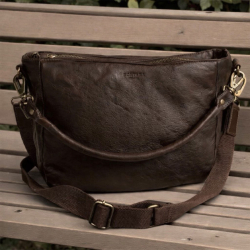 Brun skuldertaske - Bøffelskind - Gerty - Montana - 272304