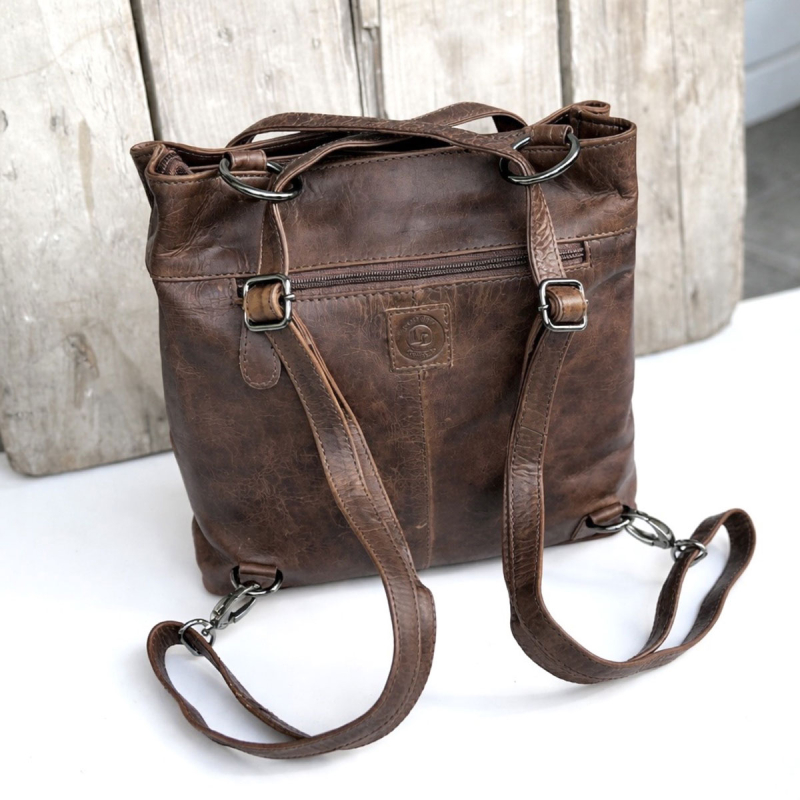 Monica rygsæk og skuldertaske - to i en - Flot hunter brun farvet læder - Leather design