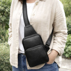 california crossover taske i sort skind  - Freja skind