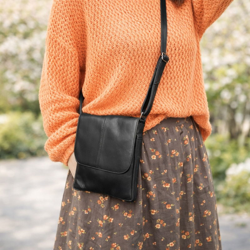 Lille skindtaske med klap - Best of the rest