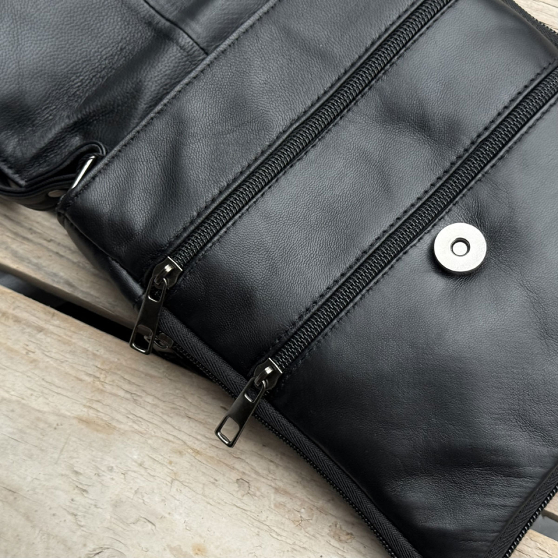 Lille skindtaske med klap - Best of the rest