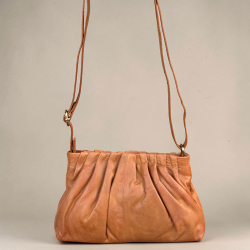 Alia crossover taske i blød lammeskind - Orchid - Freja skind