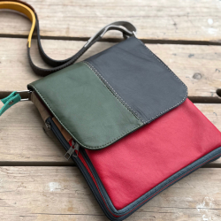 Paloma multicolor skindtaske - Best of the rest kollektionen fra Freja skind