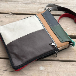 Paloma multicolor skindtaske - Best of the rest kollektionen fra Freja skind