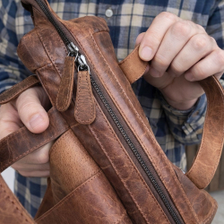 Manhattan rygsæk - Hunter brun læder - Unisex - Leather design  - Freja skind