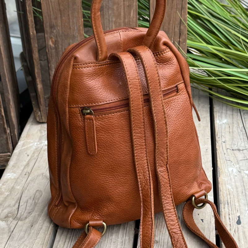 Viviana rygsæk i cognac kalvelæder - Leather design VL 522 - Freja skind