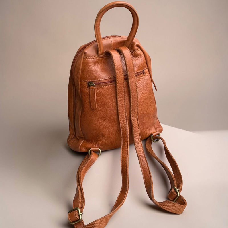 Viviana rygsæk i cognac kalvelæder - Leather design VL 522 - Freja skind