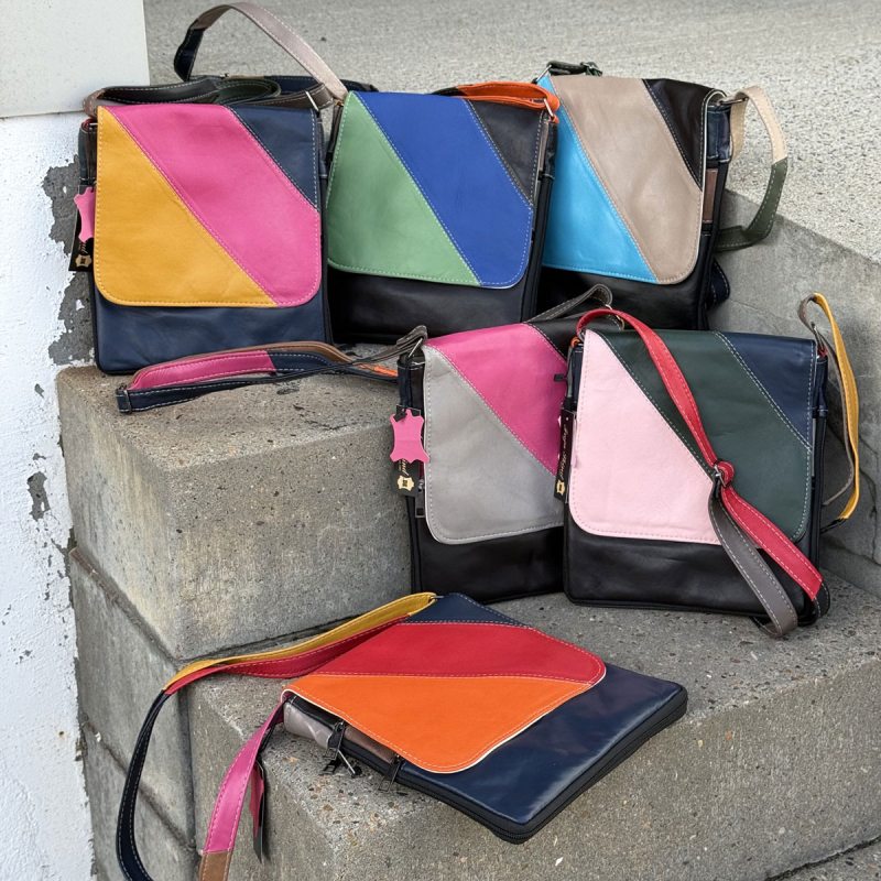 Katja multicolor taske fra best of the rest kollektionen - blød skindtaske - Freja skind