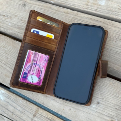 Flip mobilcover i skind - Holder mobilen med kraftig magnet - kreditkortholdere - Leather design - Freja skind