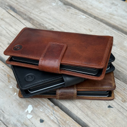 Flip mobilcover i skind - Holder mobilen med kraftig magnet - kreditkortholdere - Leather design - Freja skind