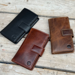 Flip mobilcover i skind - Holder mobilen med kraftig magnet - kreditkortholdere - Leather design - Freja skind