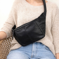 Sort Silja bumbag i blød sort skind - Freja skind