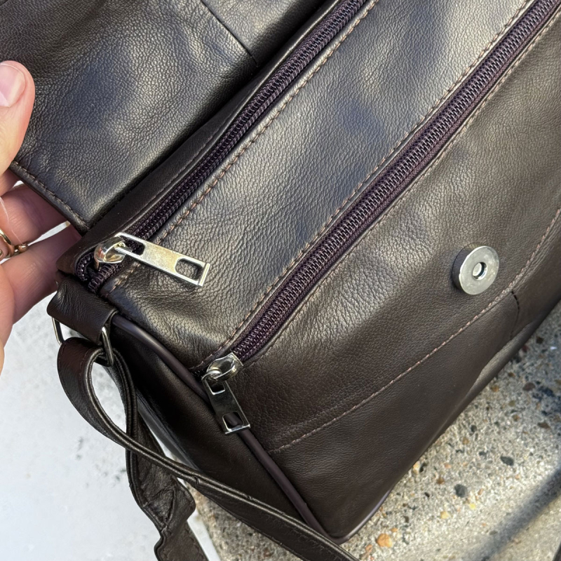 Mørk brun suzan skindtaske - Freja skind