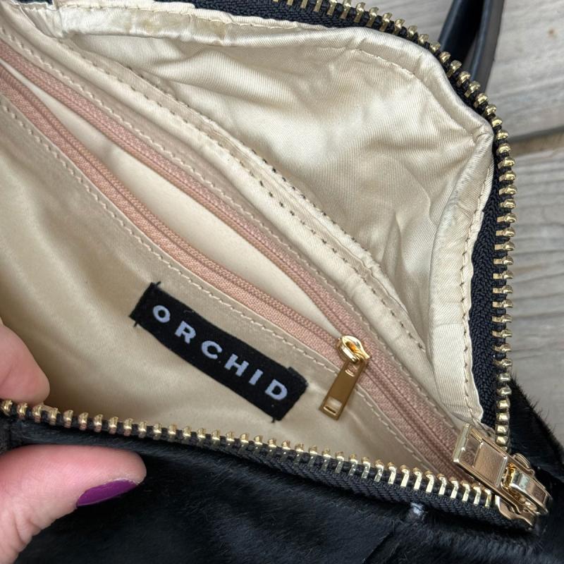 Sort Silja bumbag med kopels på front - Freja skind