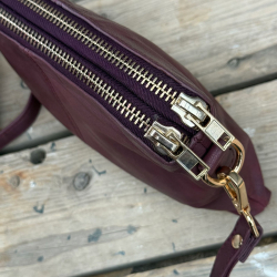 Vinrød Liva skuldertaske i skind - Orhid - Freja skind