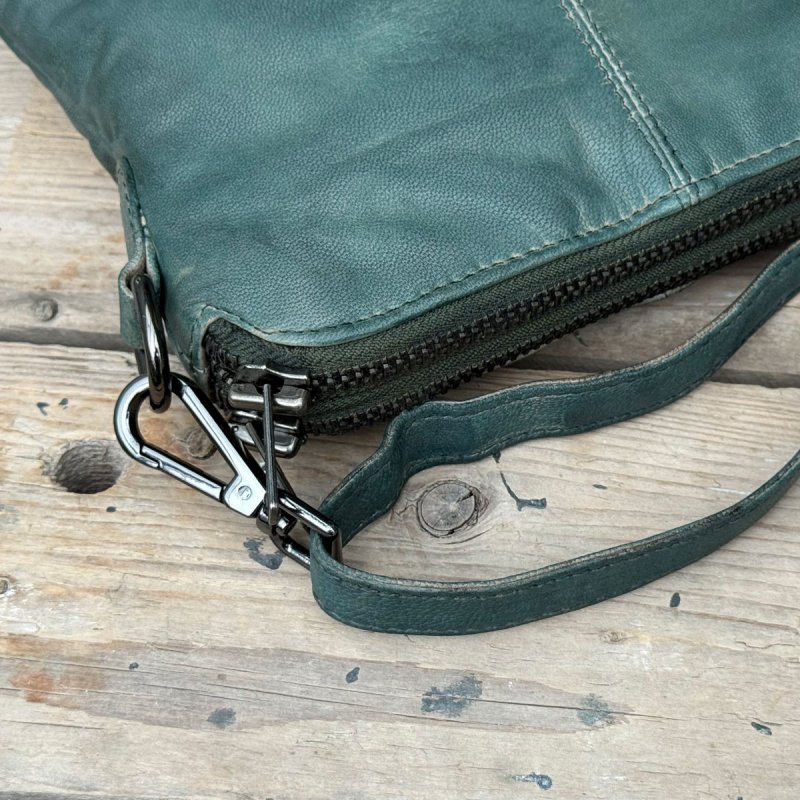 Liva skuldertaske i armygrøn skind - skulderrem og clutch rem - Orchid - Freja skind