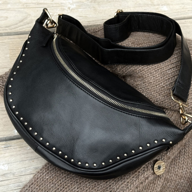 Sort Jennifer skuldertaske med nitter - Orchid - Freja skind