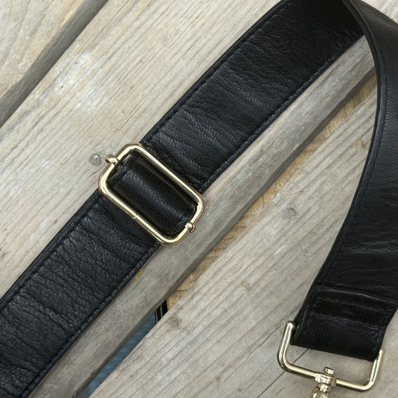 Sort Jennifer skuldertaske med nitter - Orchid - Freja skind