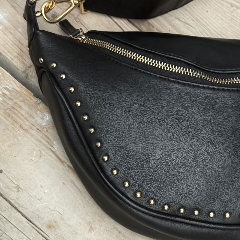 Jennifer bumbag i svart skinn med nitar – Orchid