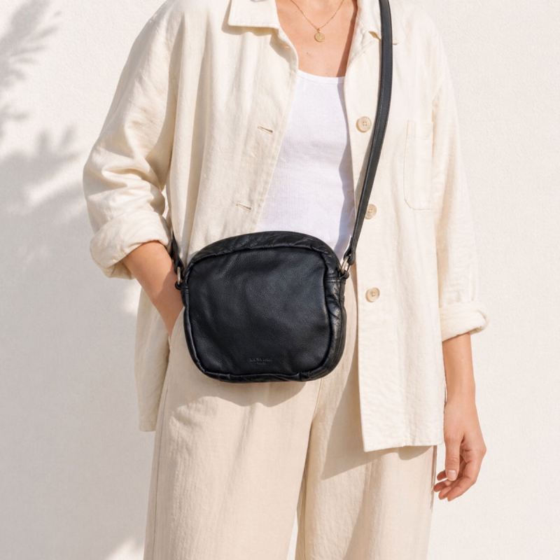 Eldora crossbody taske i rustik bøffellæder - Montana 272401