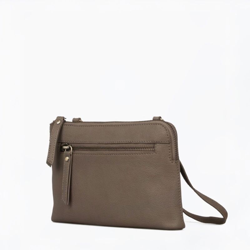 Nanna crossbody-mobilväska - Mjukt pinefärgat skinn - Treats
