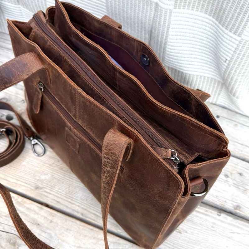 Angela skuldertaske i brun bøffel - Leather design - Freja skind