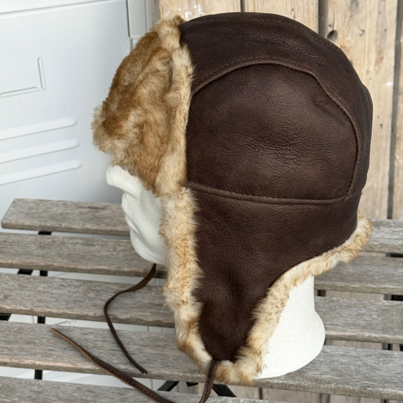 Brun Ushanka pelshue i brun rulam  - Freja skind