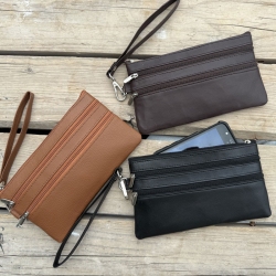 Clutch med avtagbar handledsrem - svart, brun eller cognacskinn