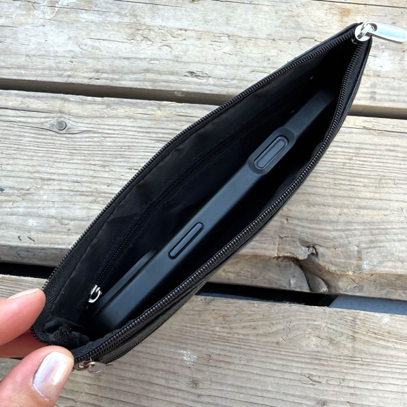 Lovisa clutch med håndledsrem - lammeskind - Freja skind