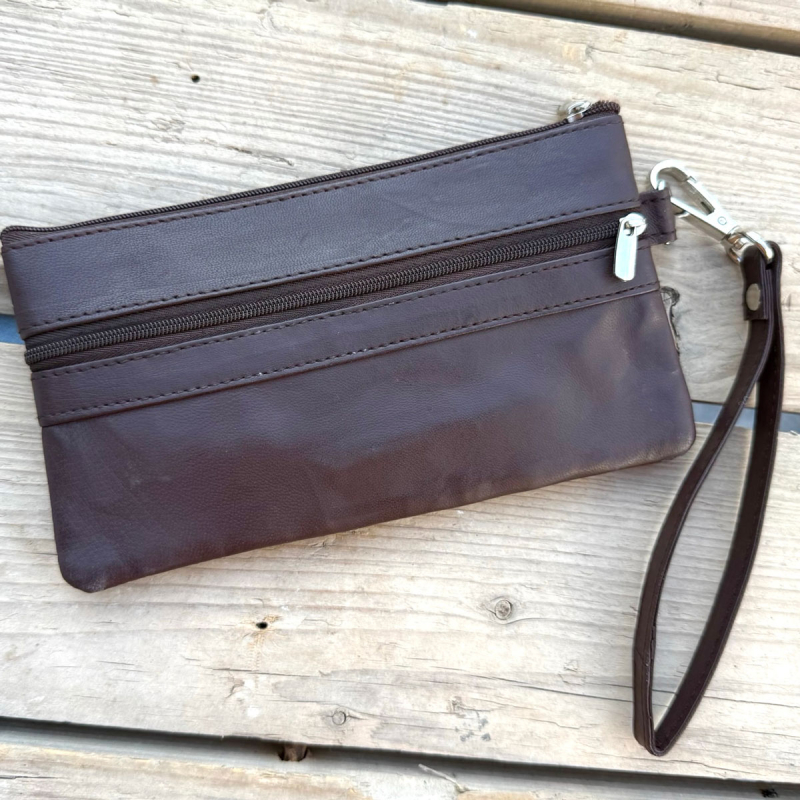 Brun Lovisa clutch - Mjukt lammskinn - Freja skinn