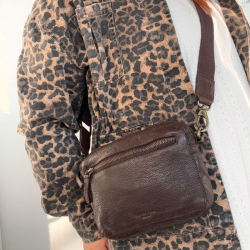 Brun Terry crossbodyväska - dam - buffelläder - Montana - Freja skinn