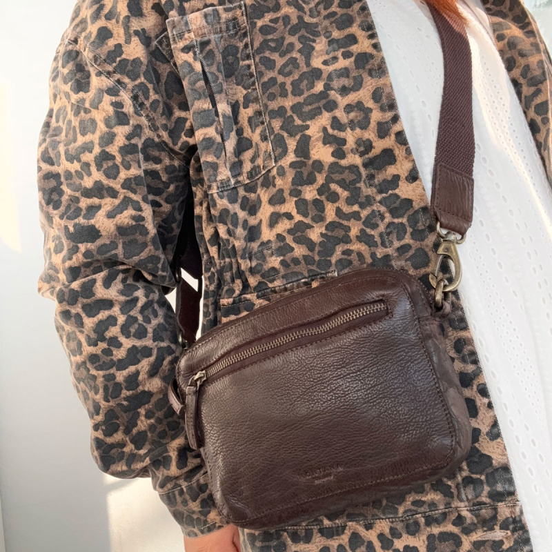 Brun Terry crossbodyväska - dam - buffelläder - Montana - Freja skinn