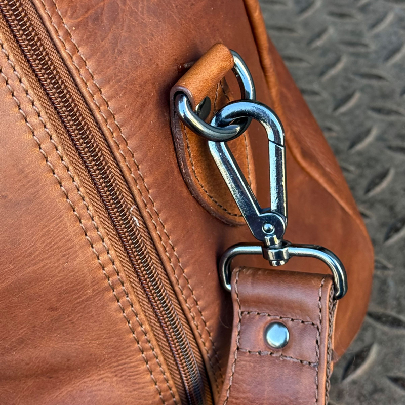 Weekendväska i cognac buffelskinn - UR 725 - Läderdesign - Freja skinn