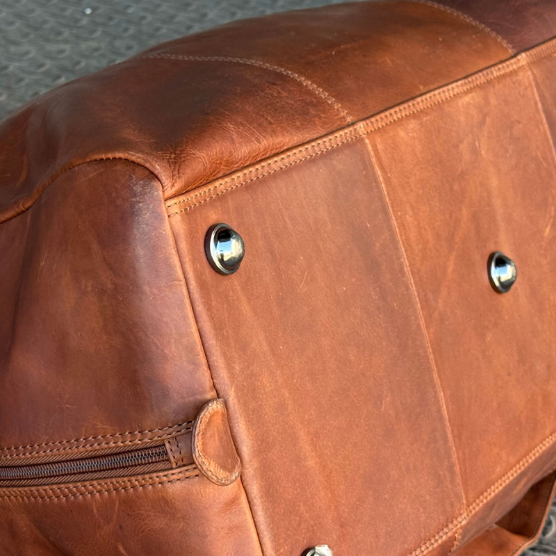 Weekendväska i cognac buffelskinn - UR 725 - Läderdesign - Freja skinn